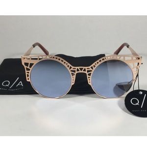 Quay Fleur Reflective Cat Eye Glasses